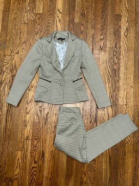 WHBM Chic Houndstooth Blazer & Pants Set | Tailored Fit | Workwear / Career Suit